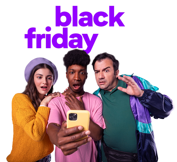 amigo Grupo de quatro pessoas sorridentes, vestidas com roupas coloridas.